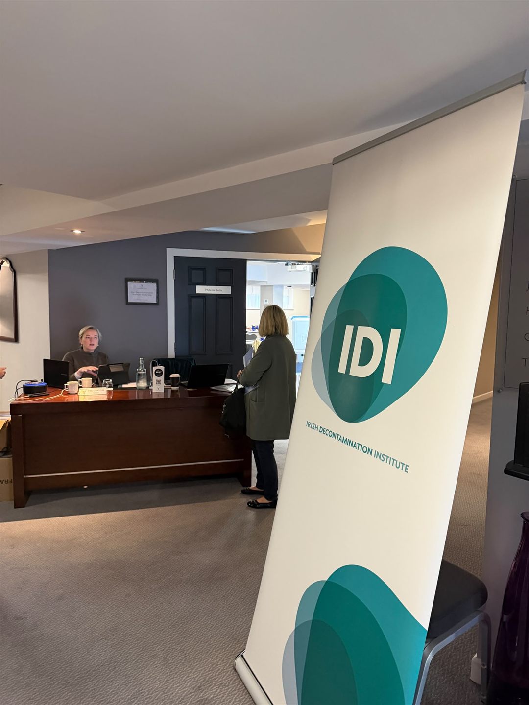 IDI event banner at the hotel.
